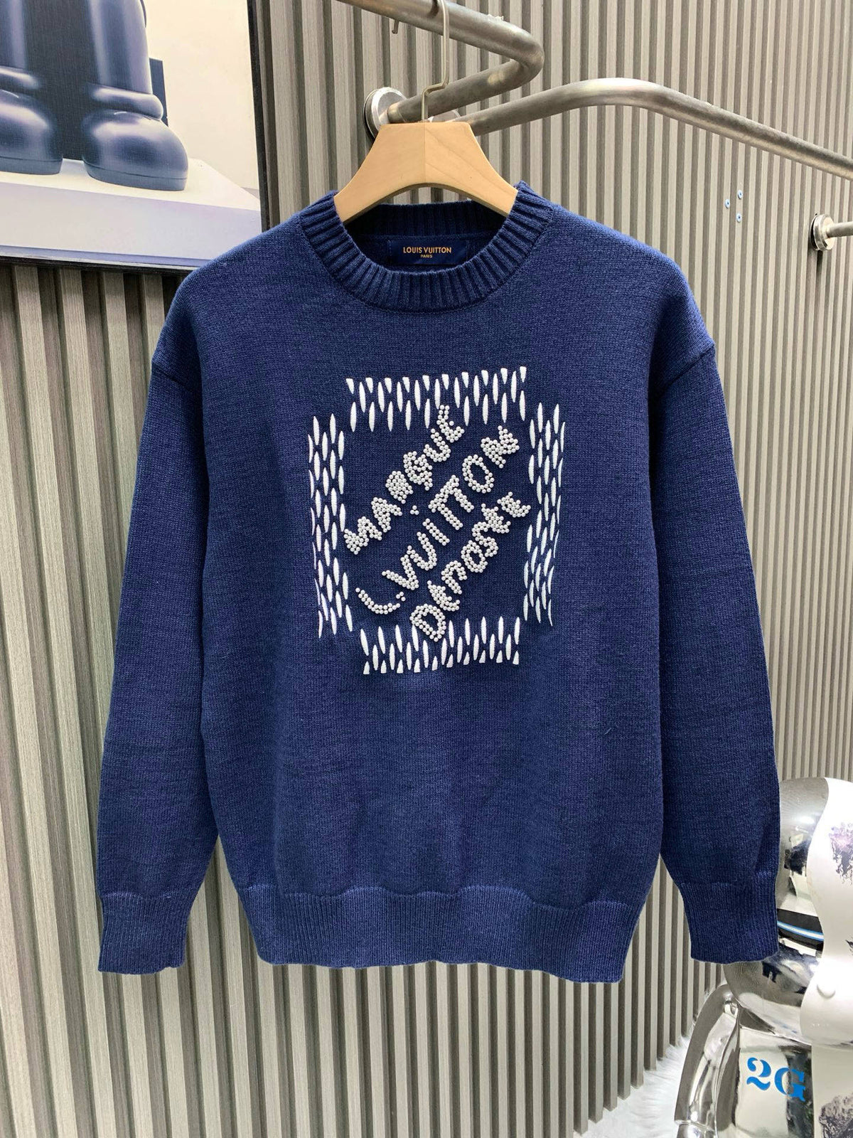 Classic Fashion Sweater-1081