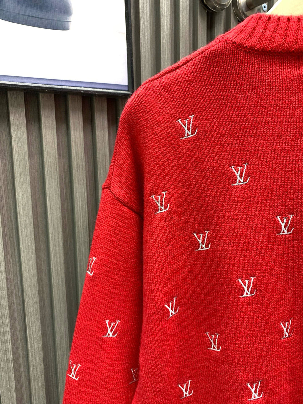 Classic Fashion Sweater-1076