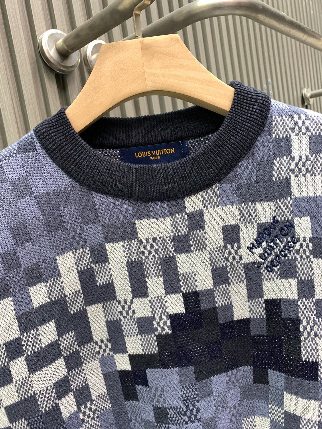 Classic Fashion Sweater-1090