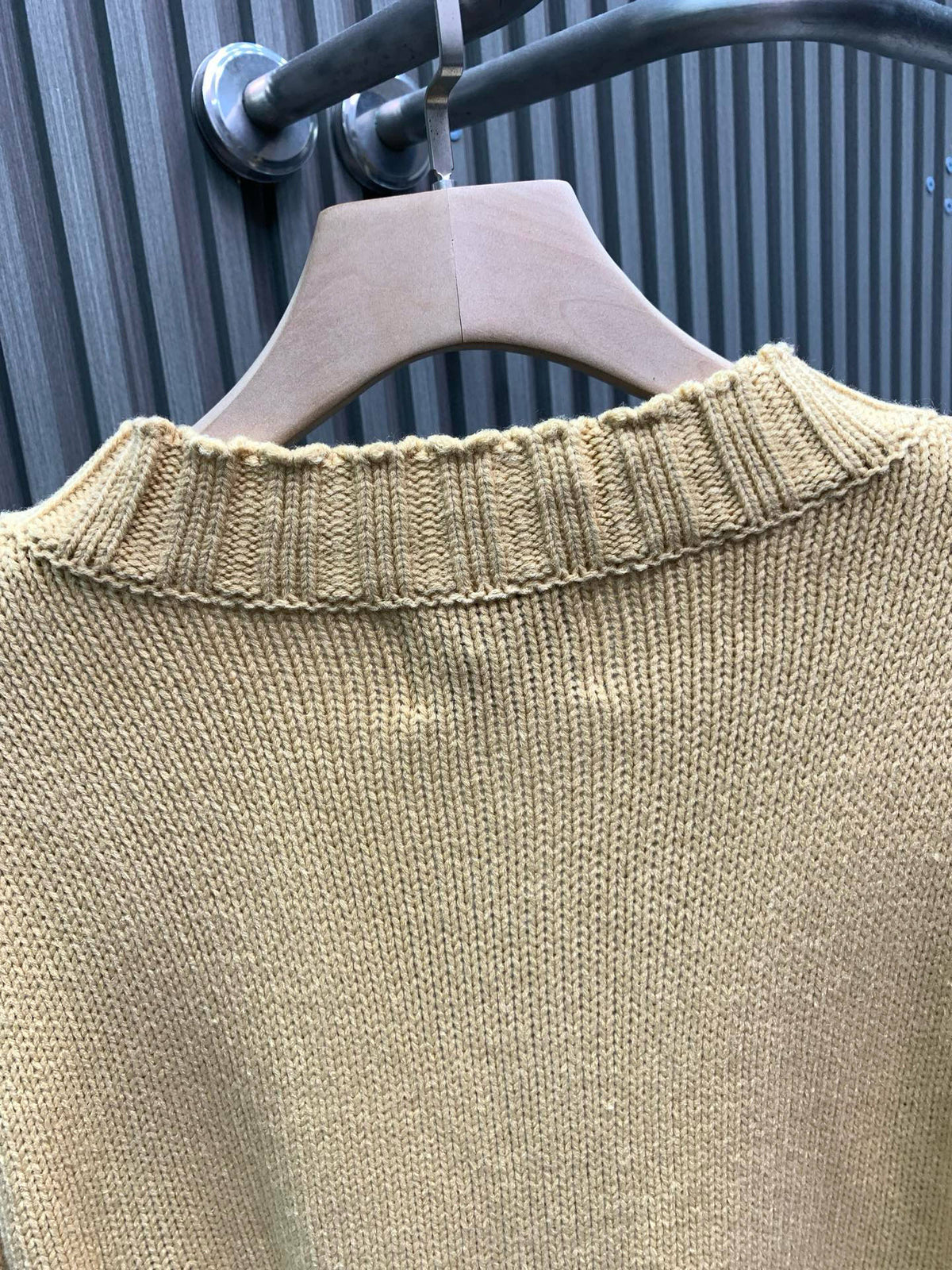 Classic Fashion Sweater-1117