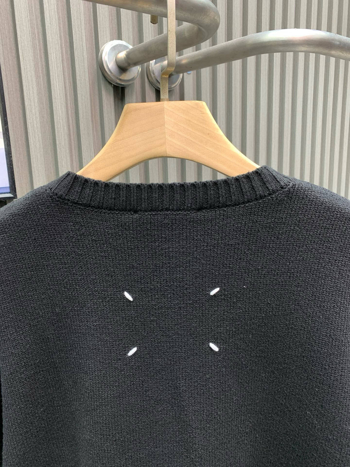 Classic Fashion Sweater-1123
