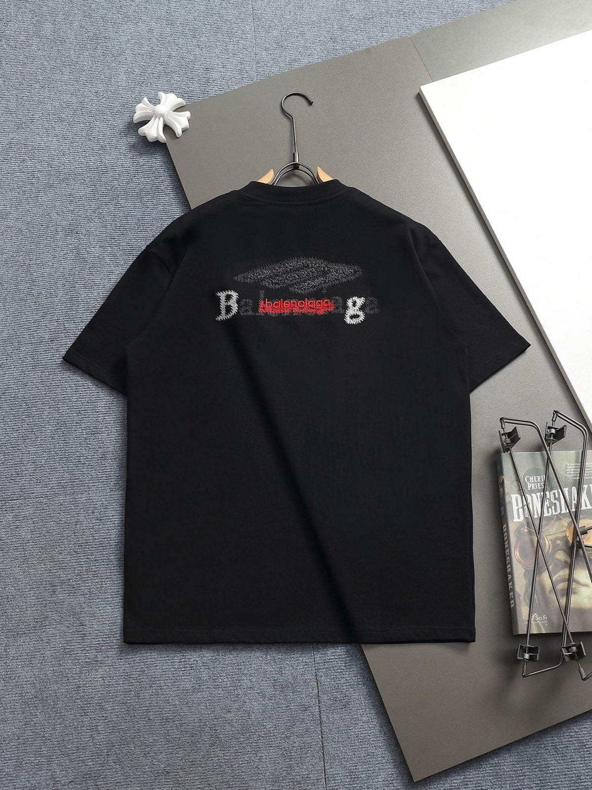 Classic T-shirt-220