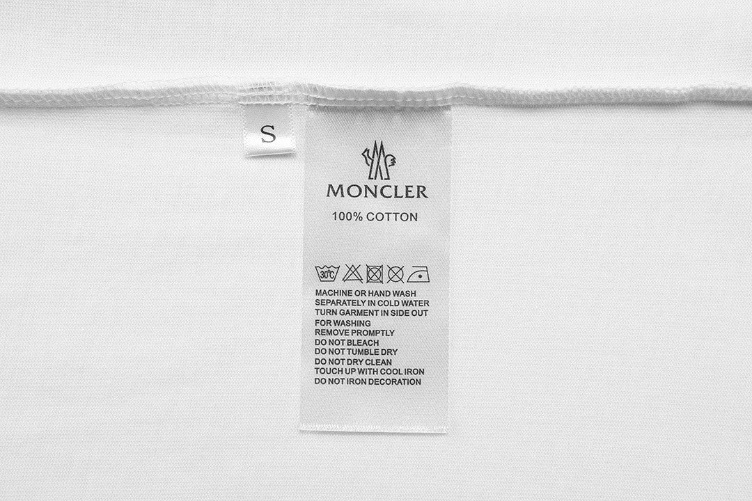 Classic T-shirt-250