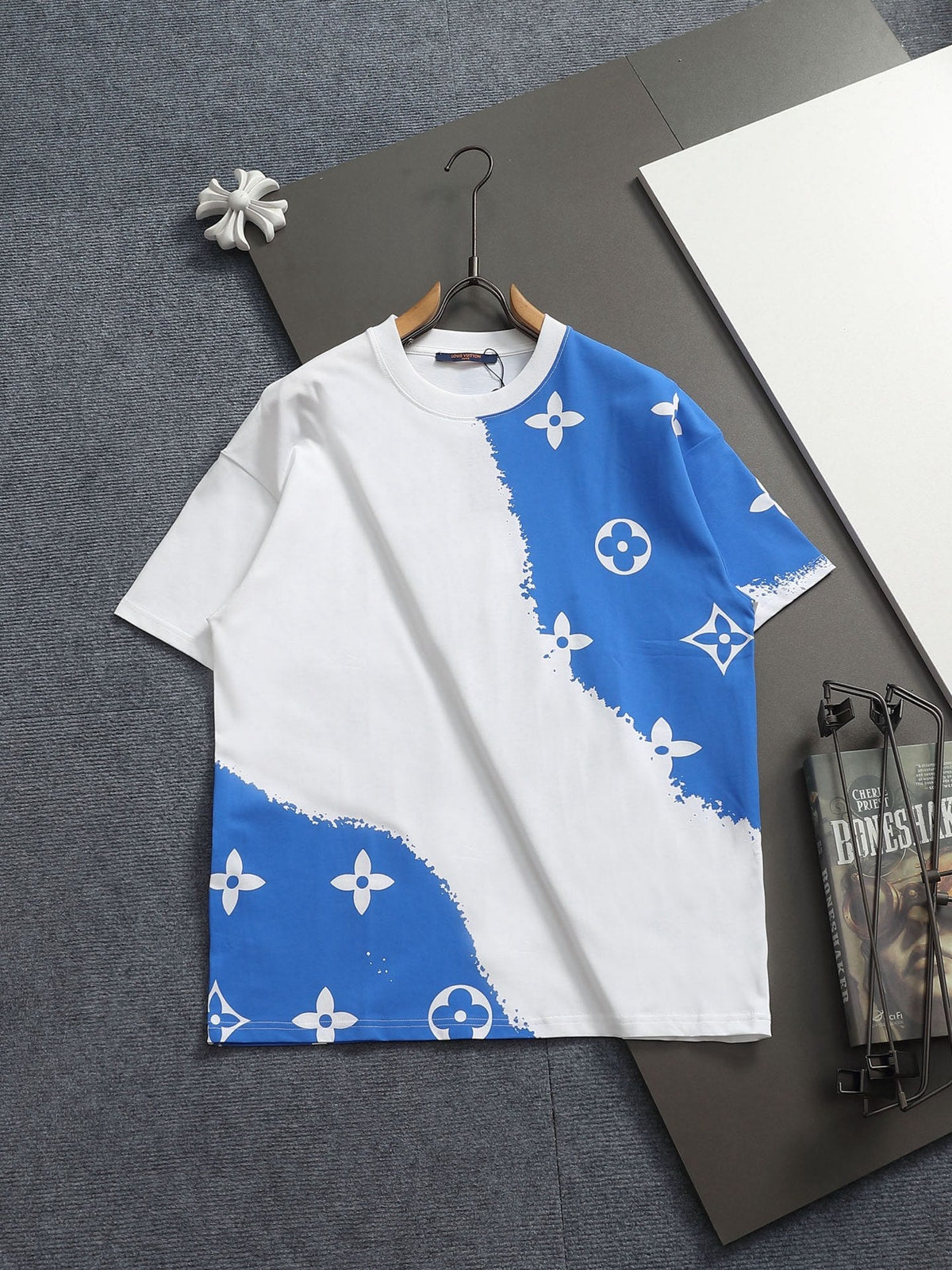 Classic T-shirt-310