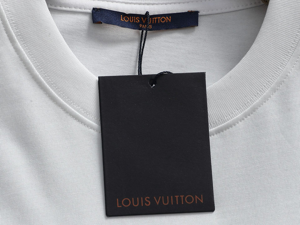 Classic T-shirt-320