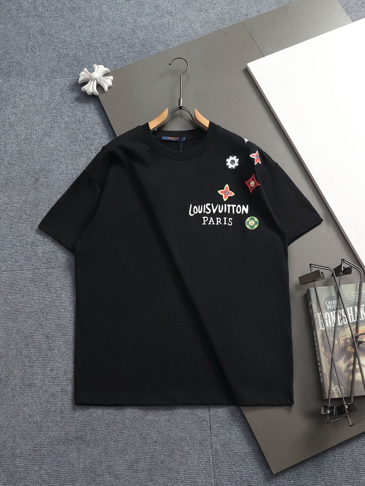 Classic T-shirt-325