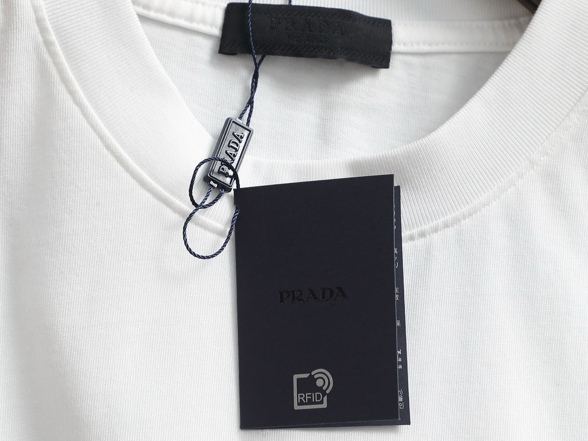 Classic T-shirt-330