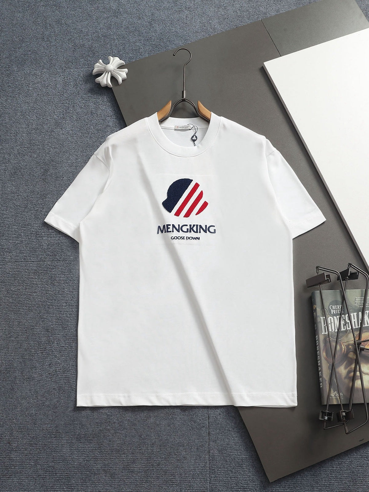 Classic T-shirt-339