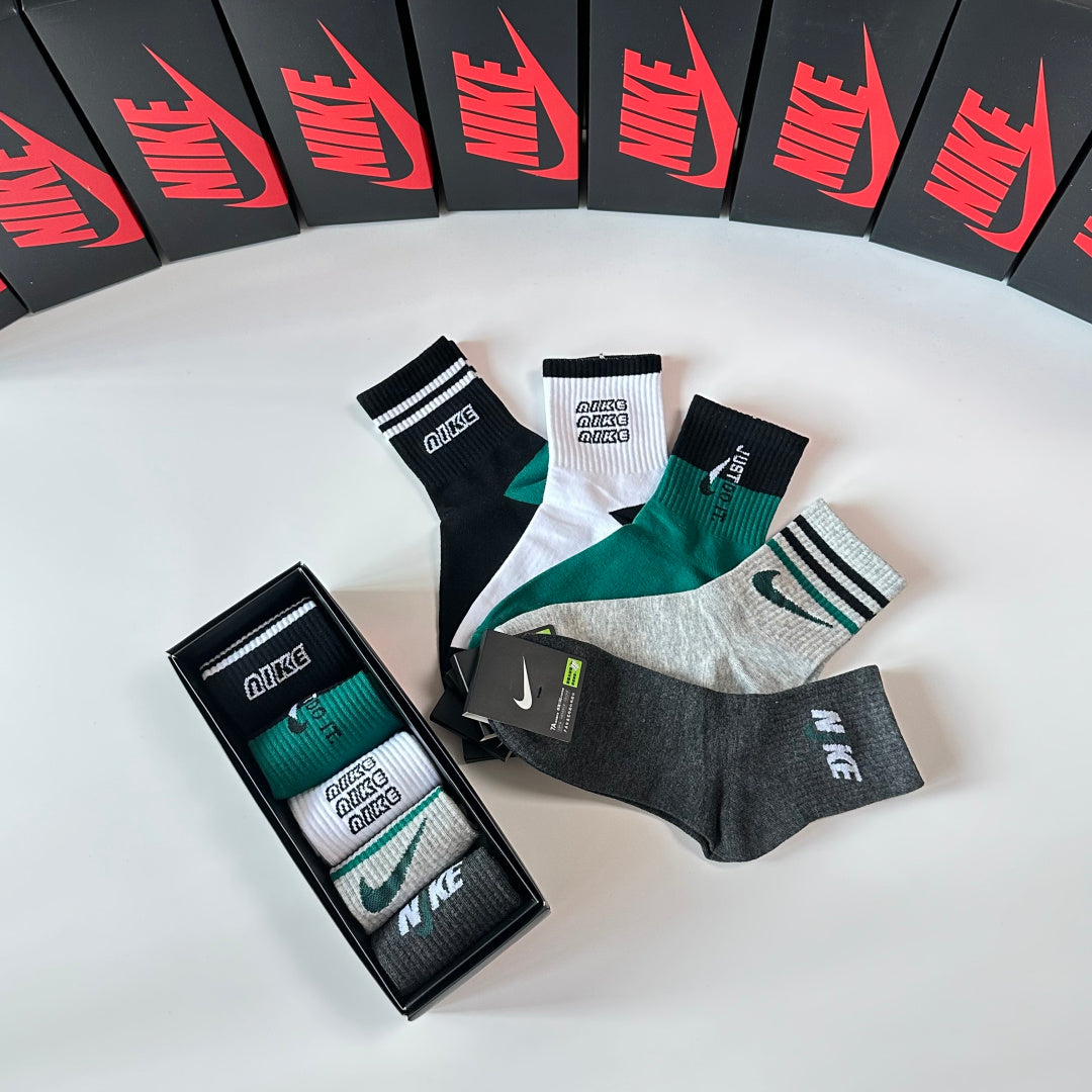 5-Pair Comfort Socks Set (1 BOX)-73
