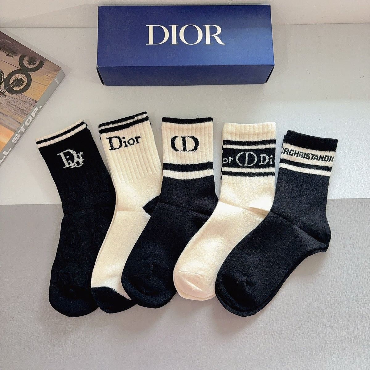 5-Pair Comfort Socks Set (1 BOX)-92