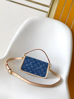 2026 Classic Everyday Bag-261040