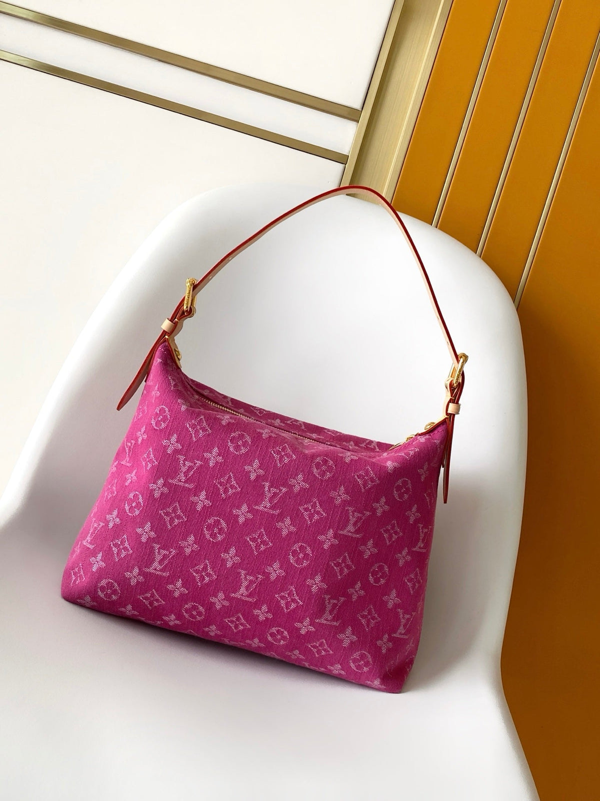 2026 Classic Everyday Bag-261043