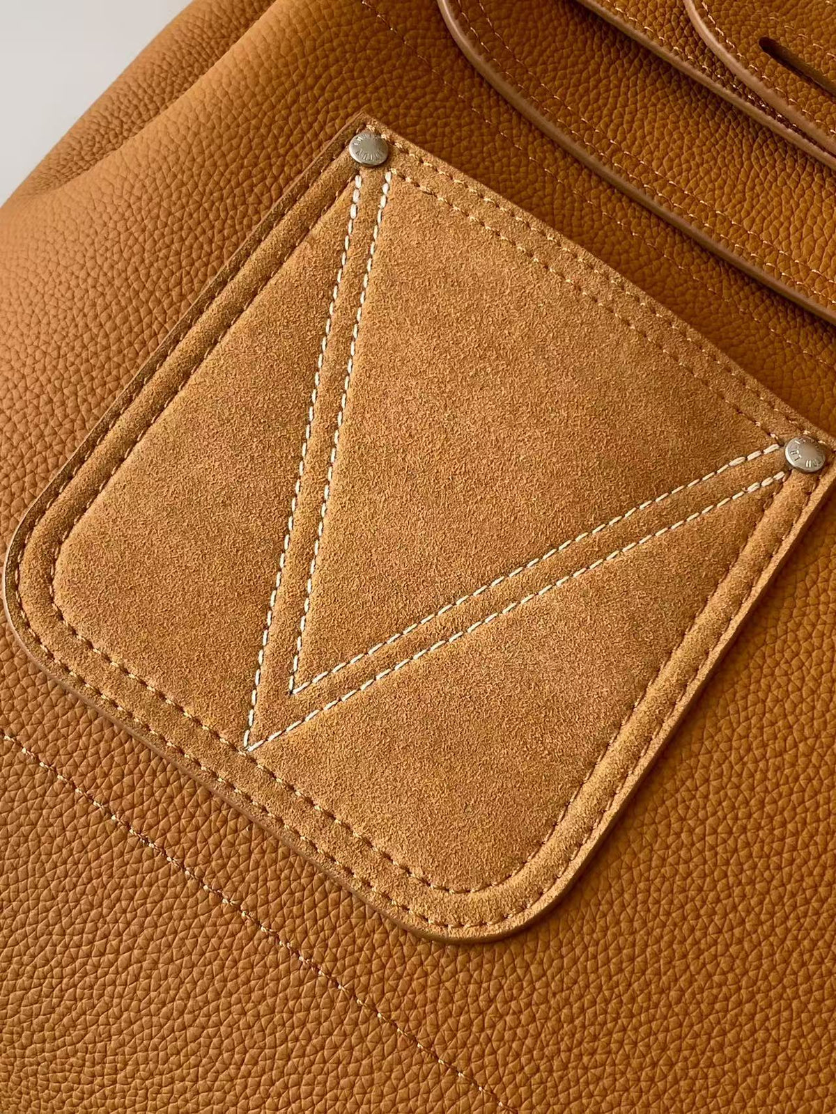 2026 Classic Everyday Bag-261046