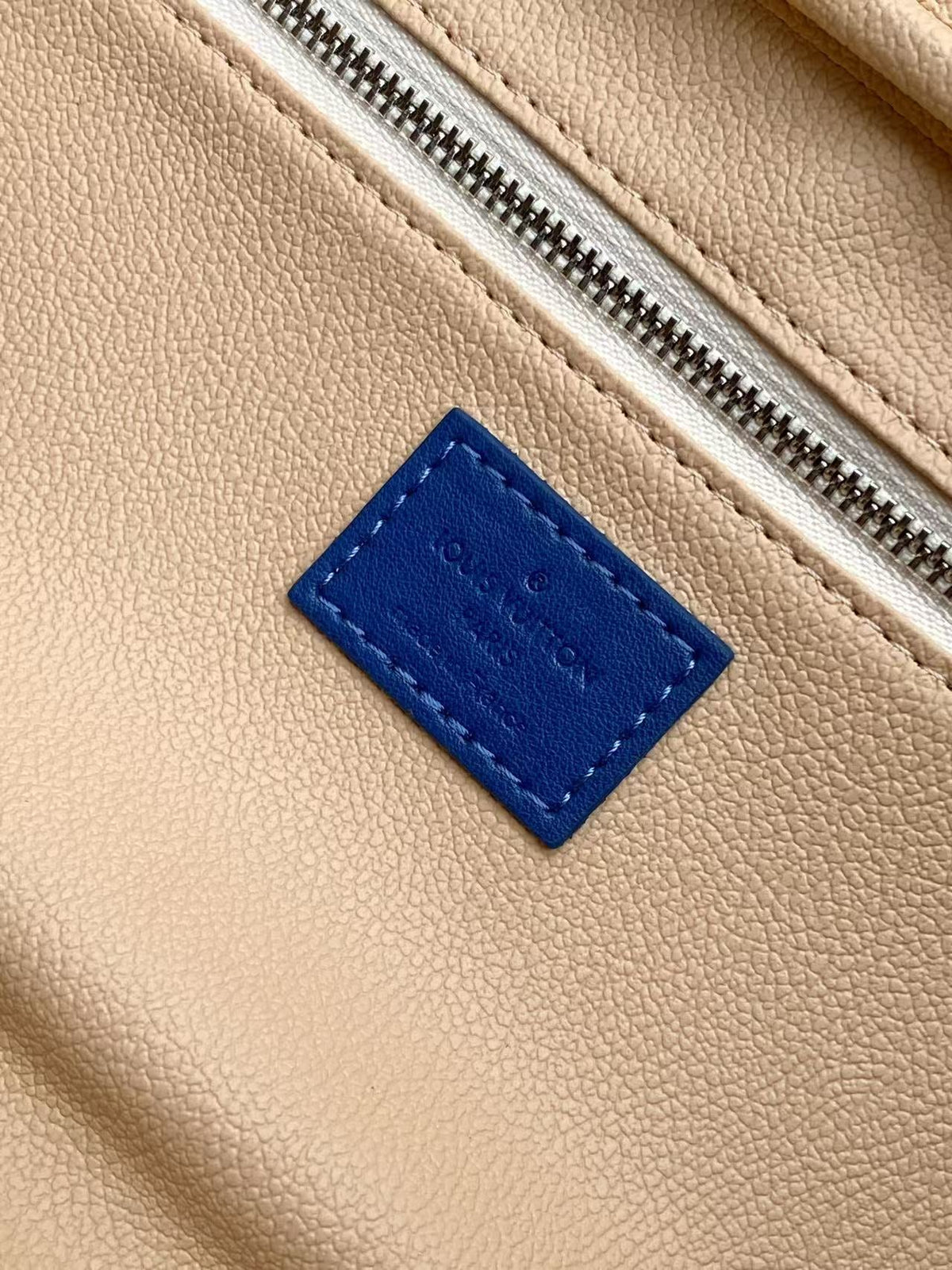 2026 Classic Everyday Bag-261056