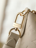 2026 Classic Everyday Bag-261064