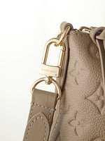 2026 Classic Everyday Bag-261065