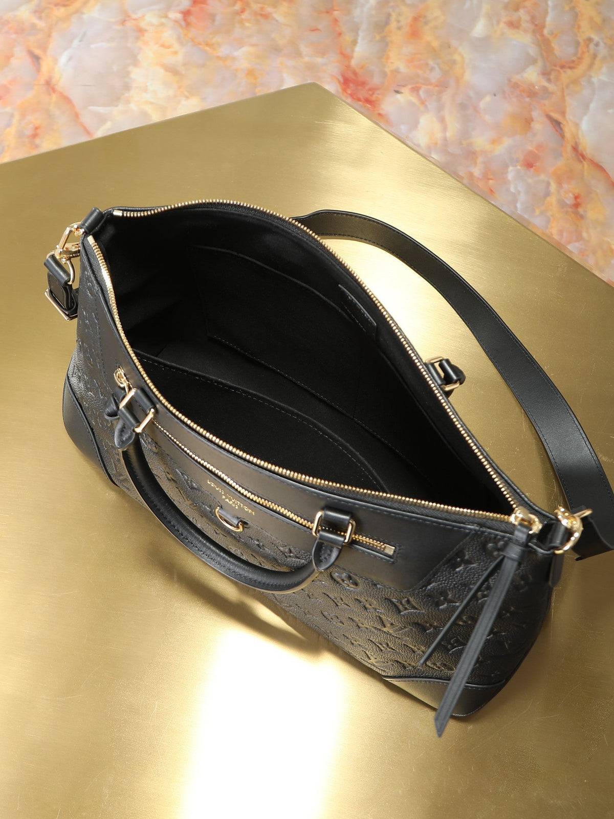 2026 Classic Everyday Bag-261066