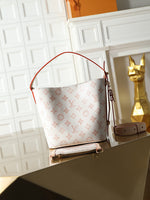 2026 Classic Everyday Bag-261071