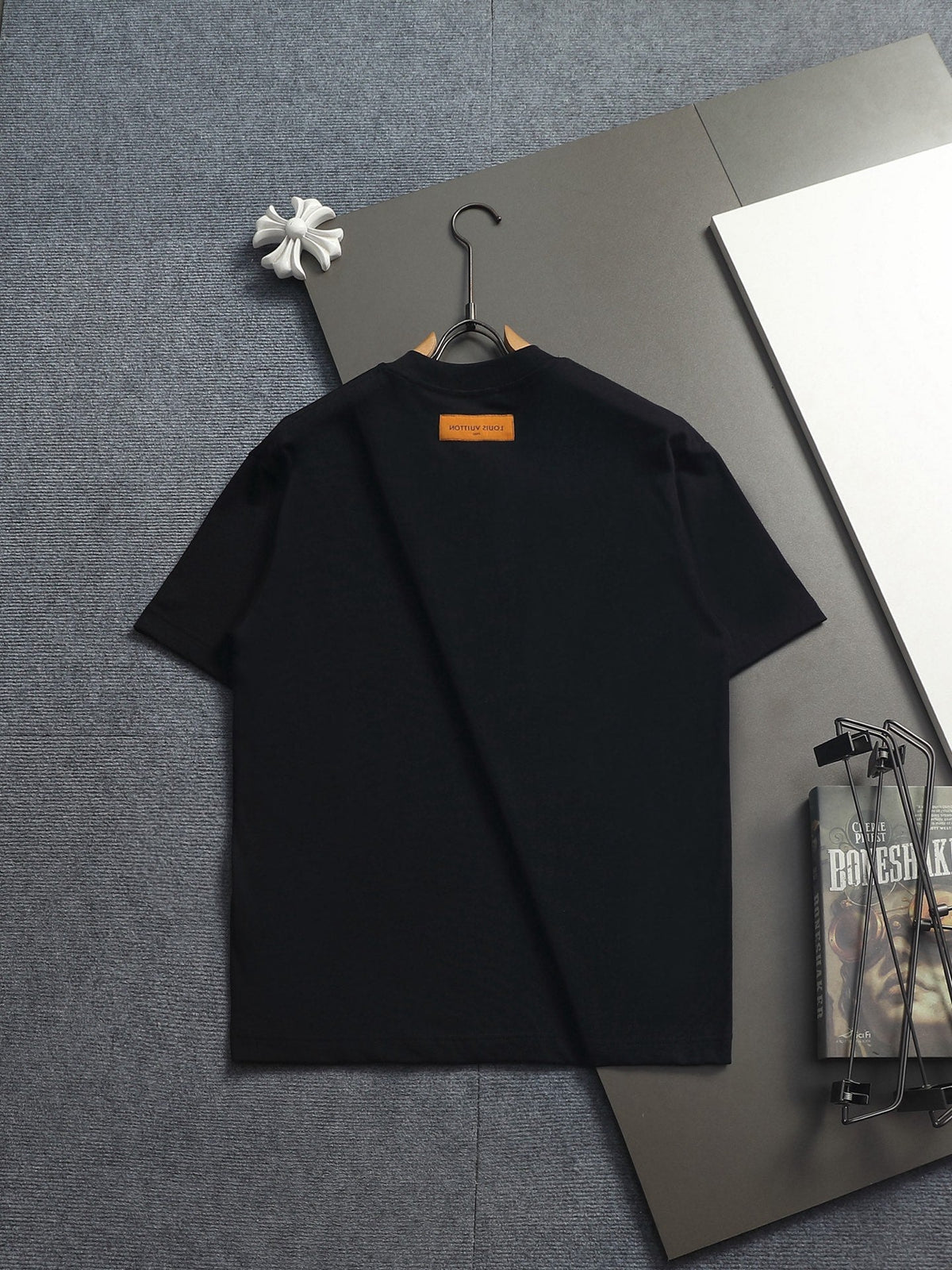 Classic T-shirt-496