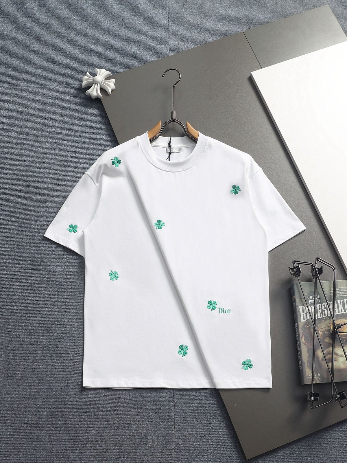 Classic T-shirt-513