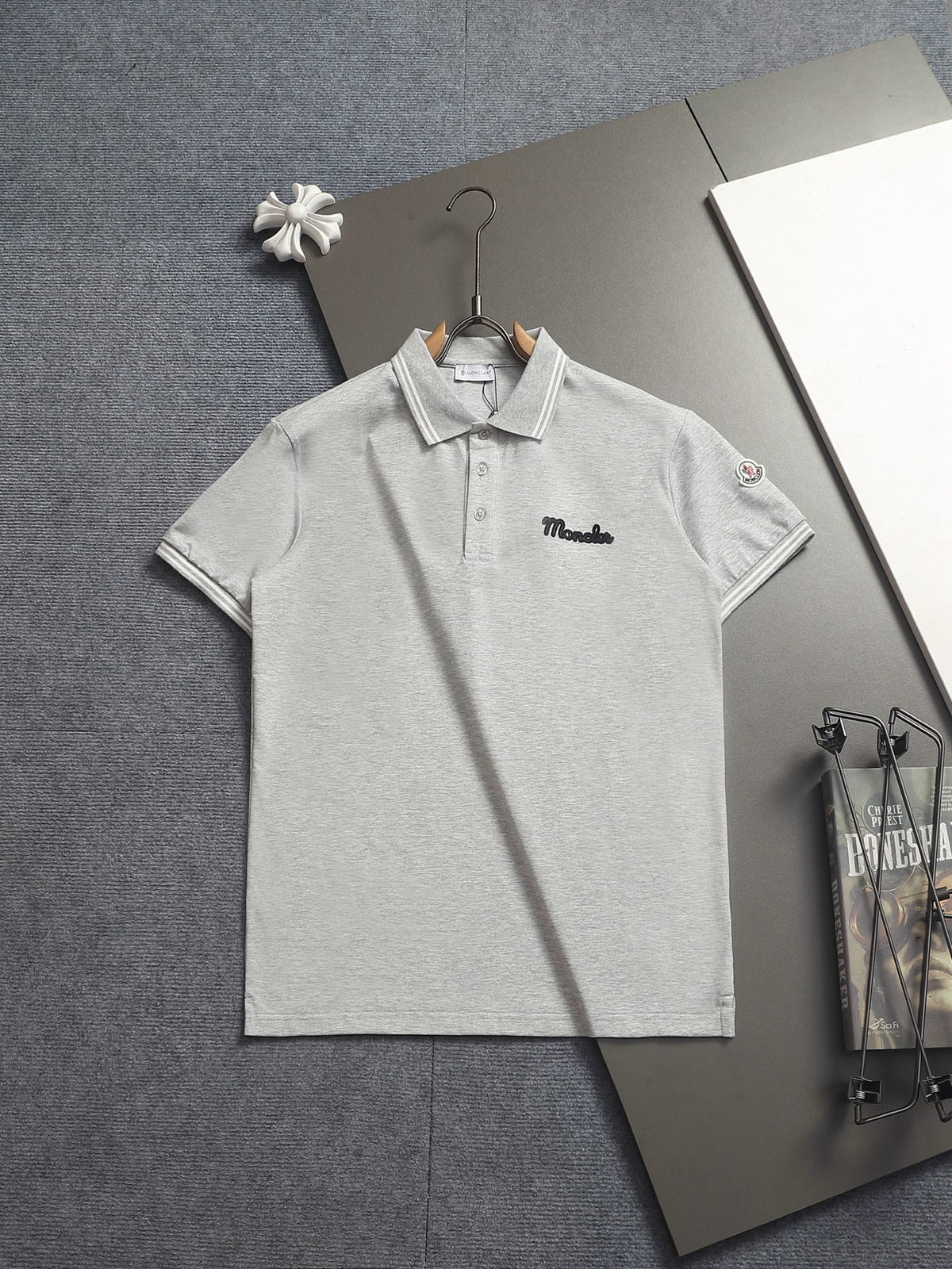 Classic T-shirt-566