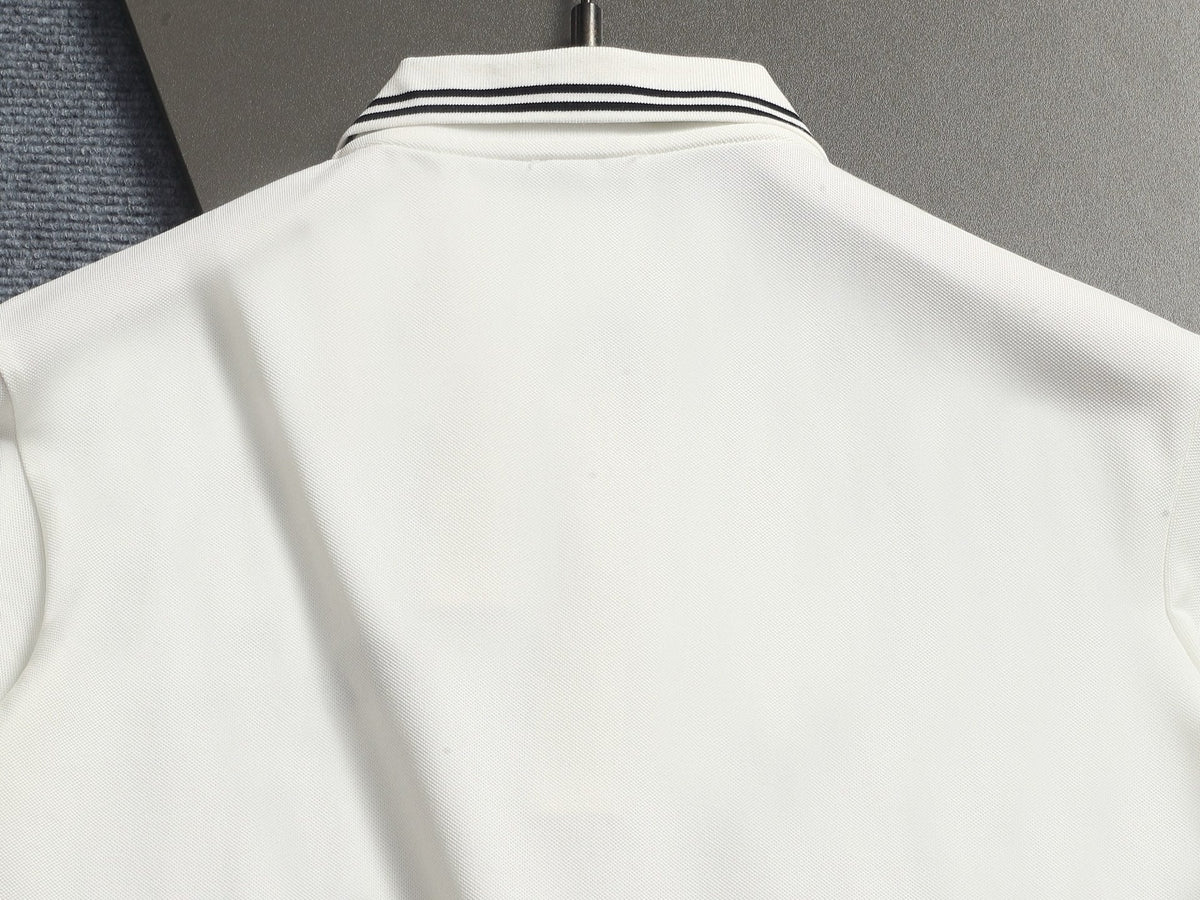 Classic T-shirt-566