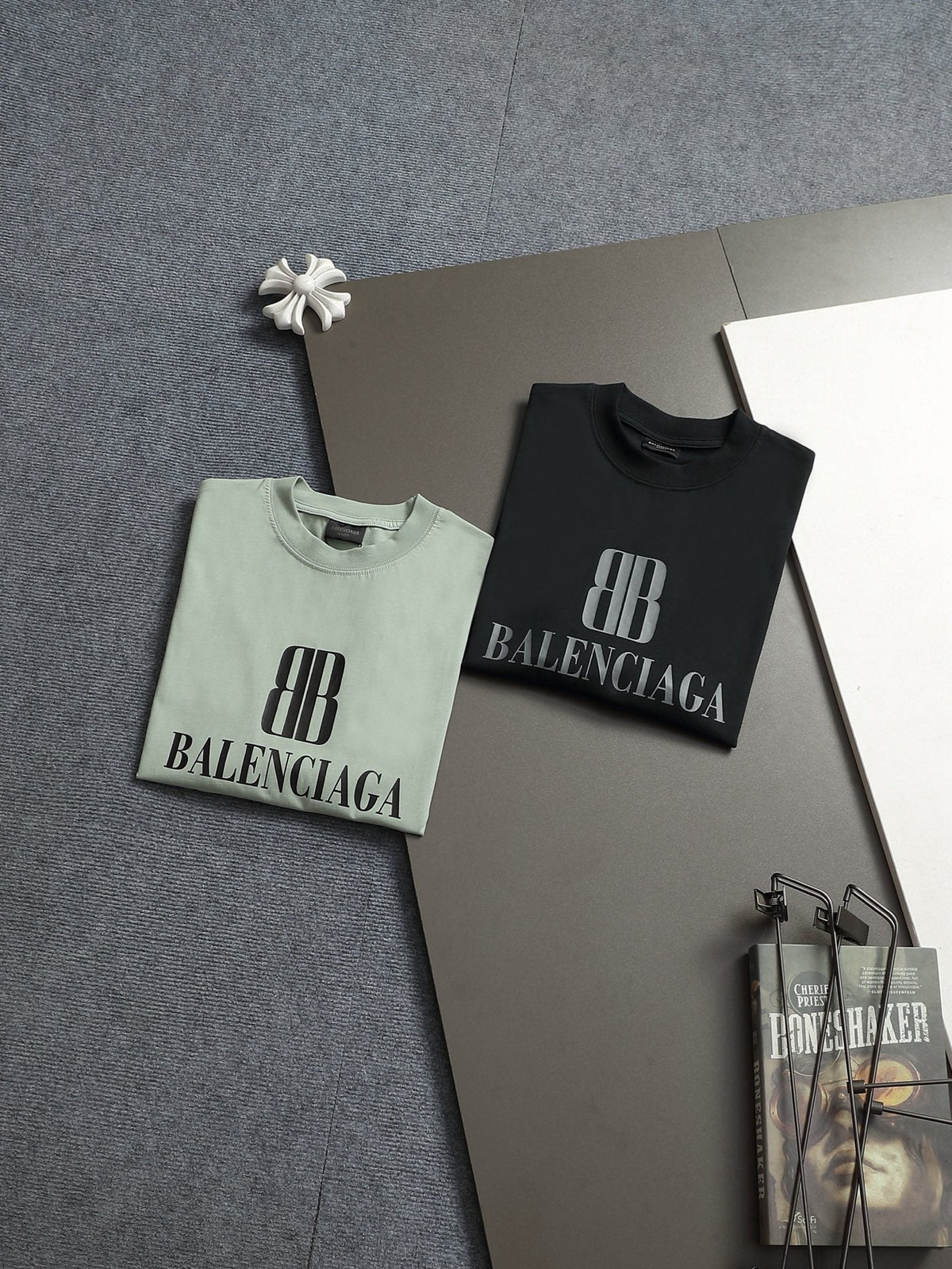 Classic T-shirt-574