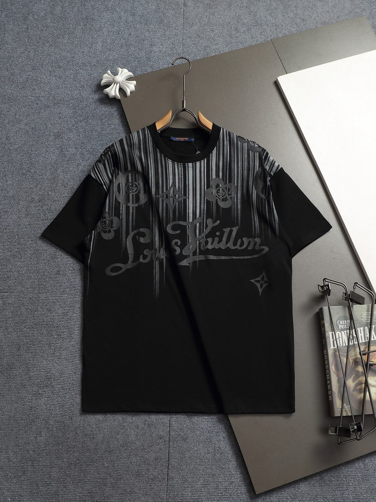 Classic T-shirt-567