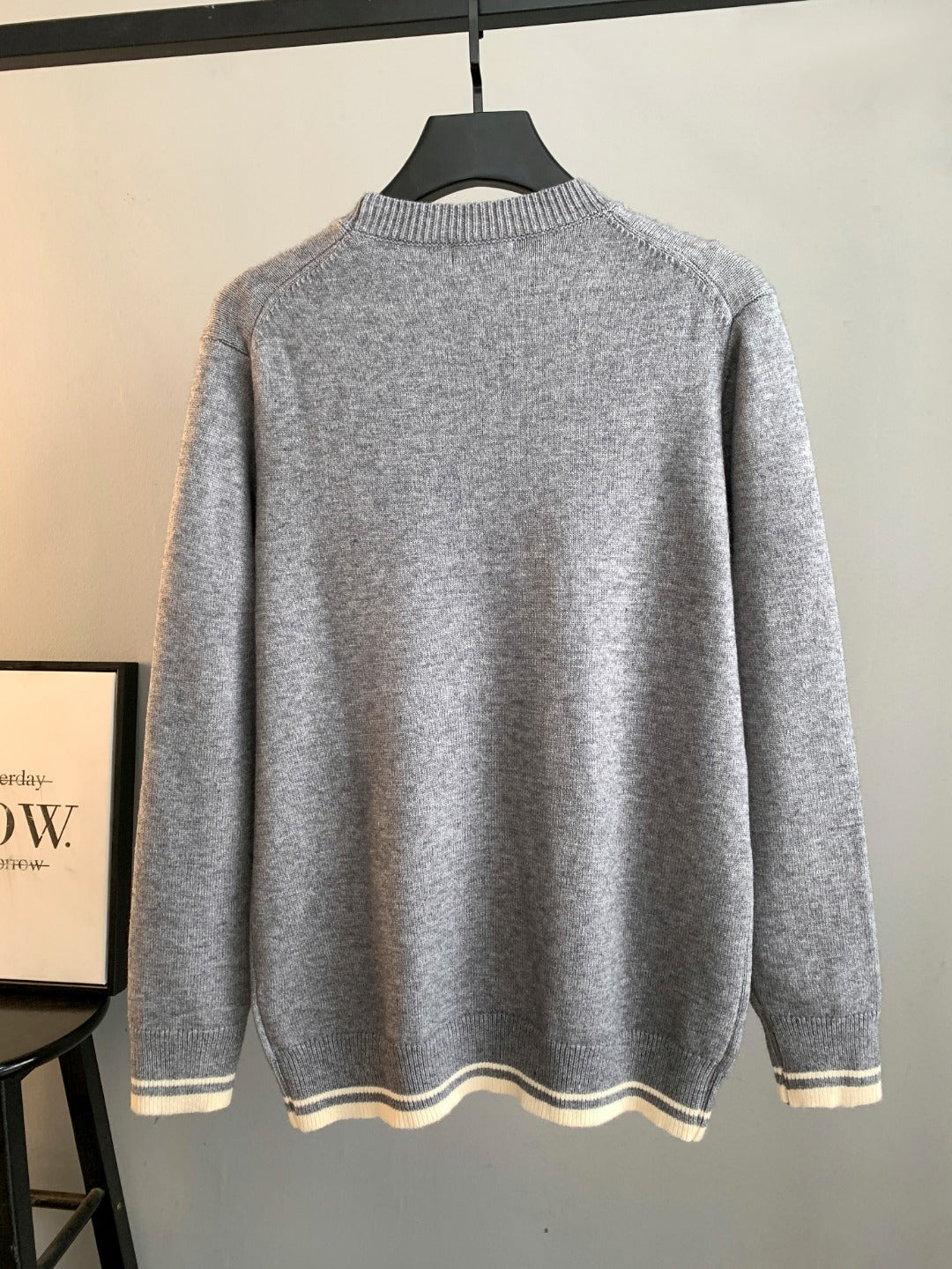 Classic Fashion Sweater-1135