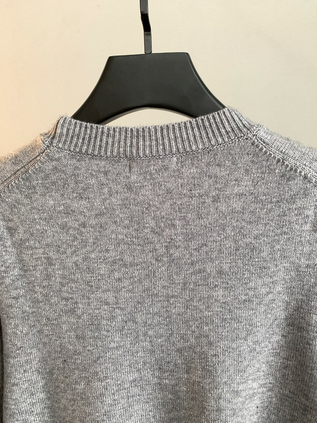 Classic Fashion Sweater-1135