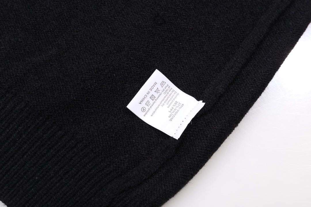 Classic Fashion Sweater-1326