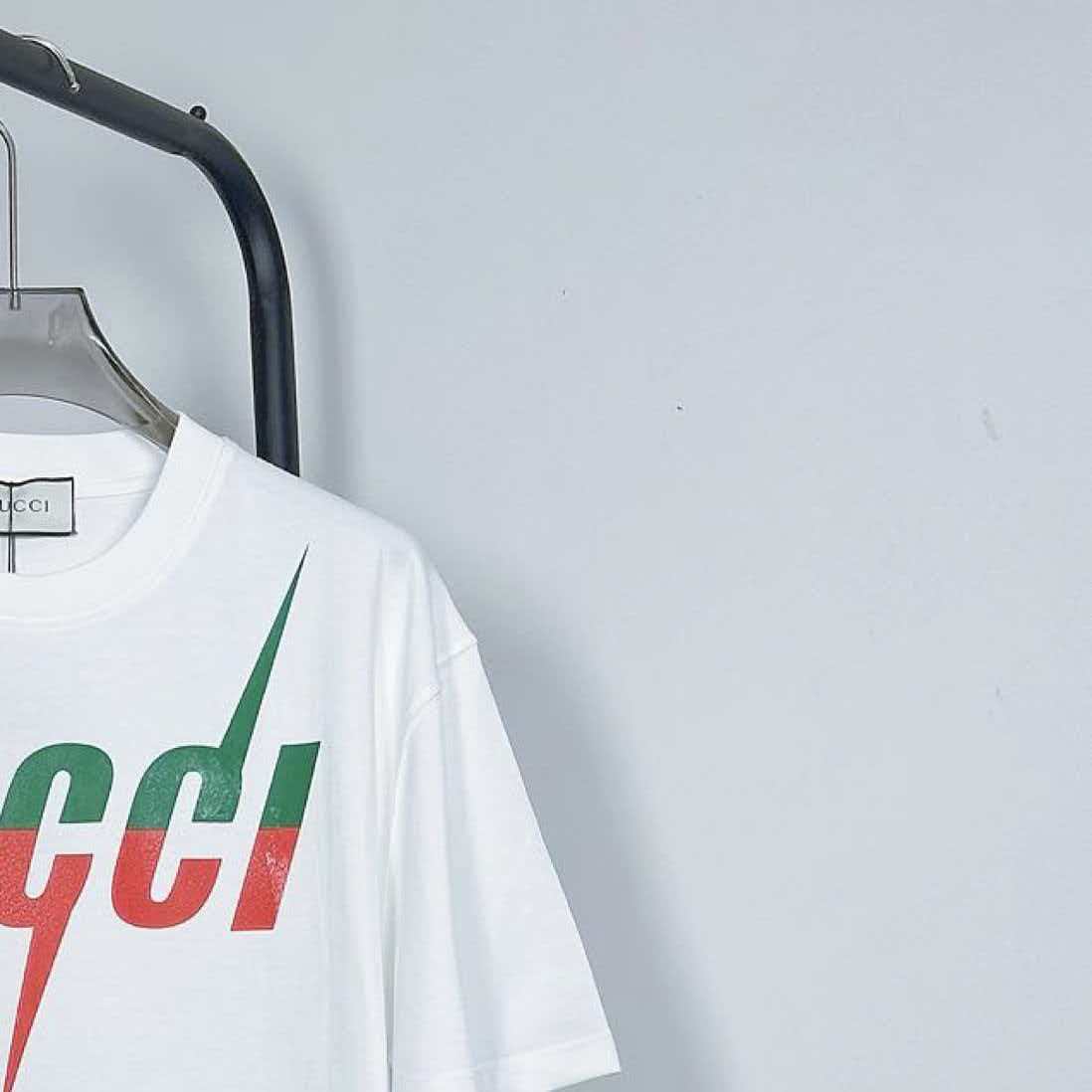 Classic T-shirt-486