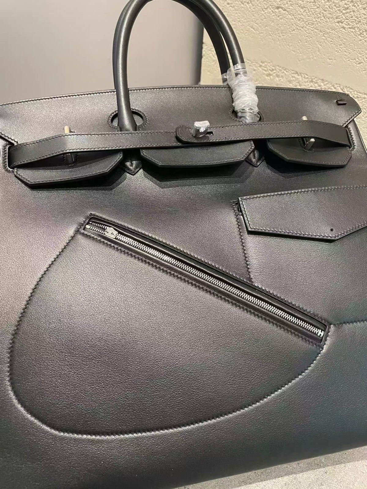 Exquisite leather bags-2026053
