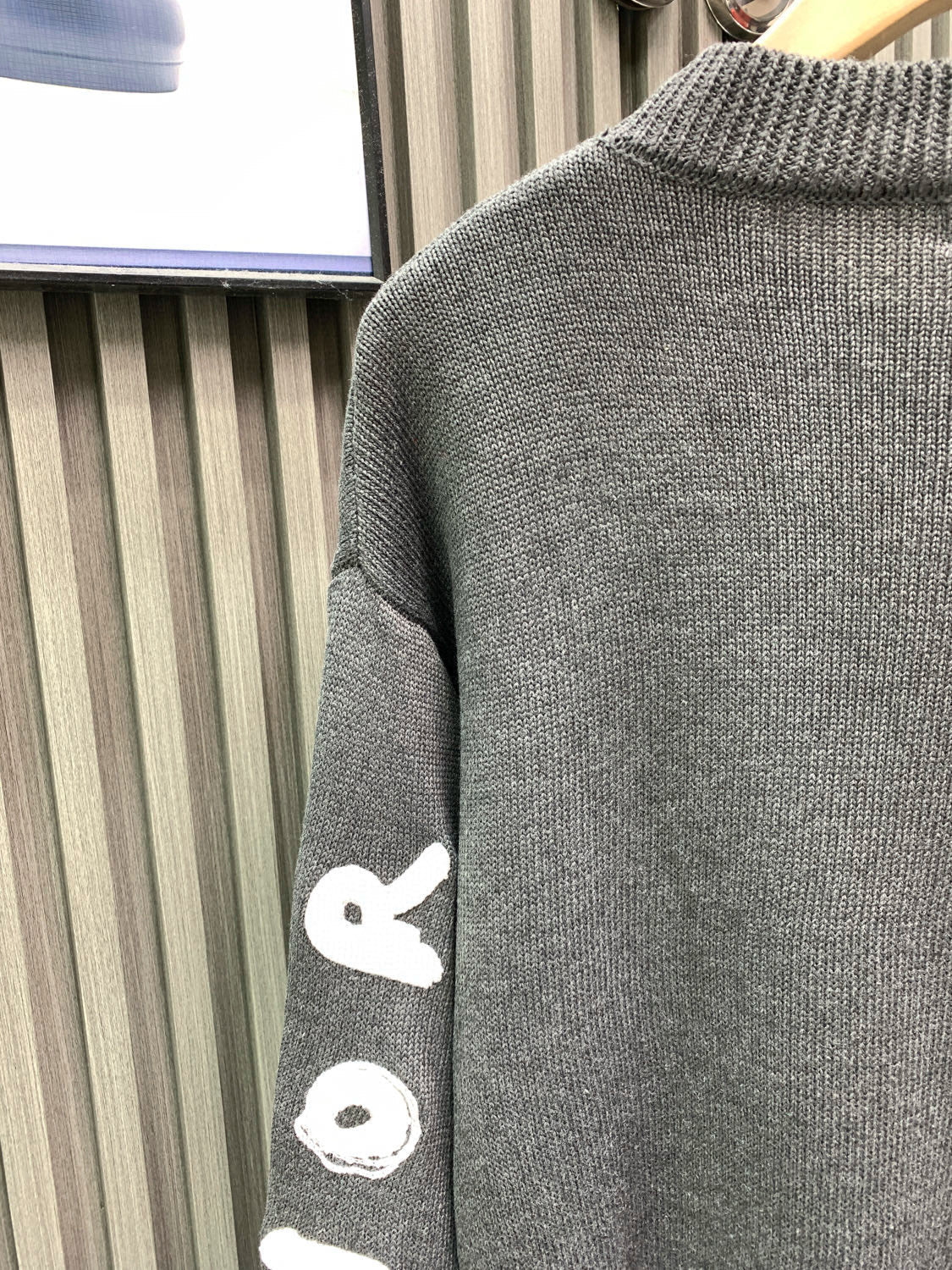 Classic Fashion Sweater-1074