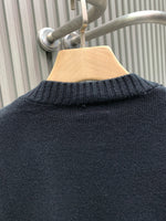 Classic Fashion Sweater-1070
