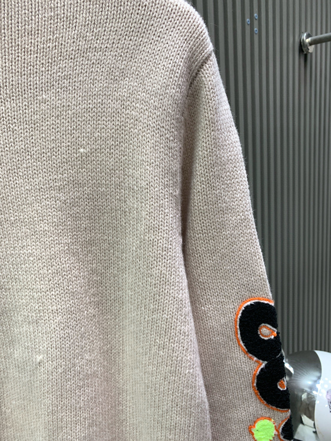 Classic Fashion Sweater-1069
