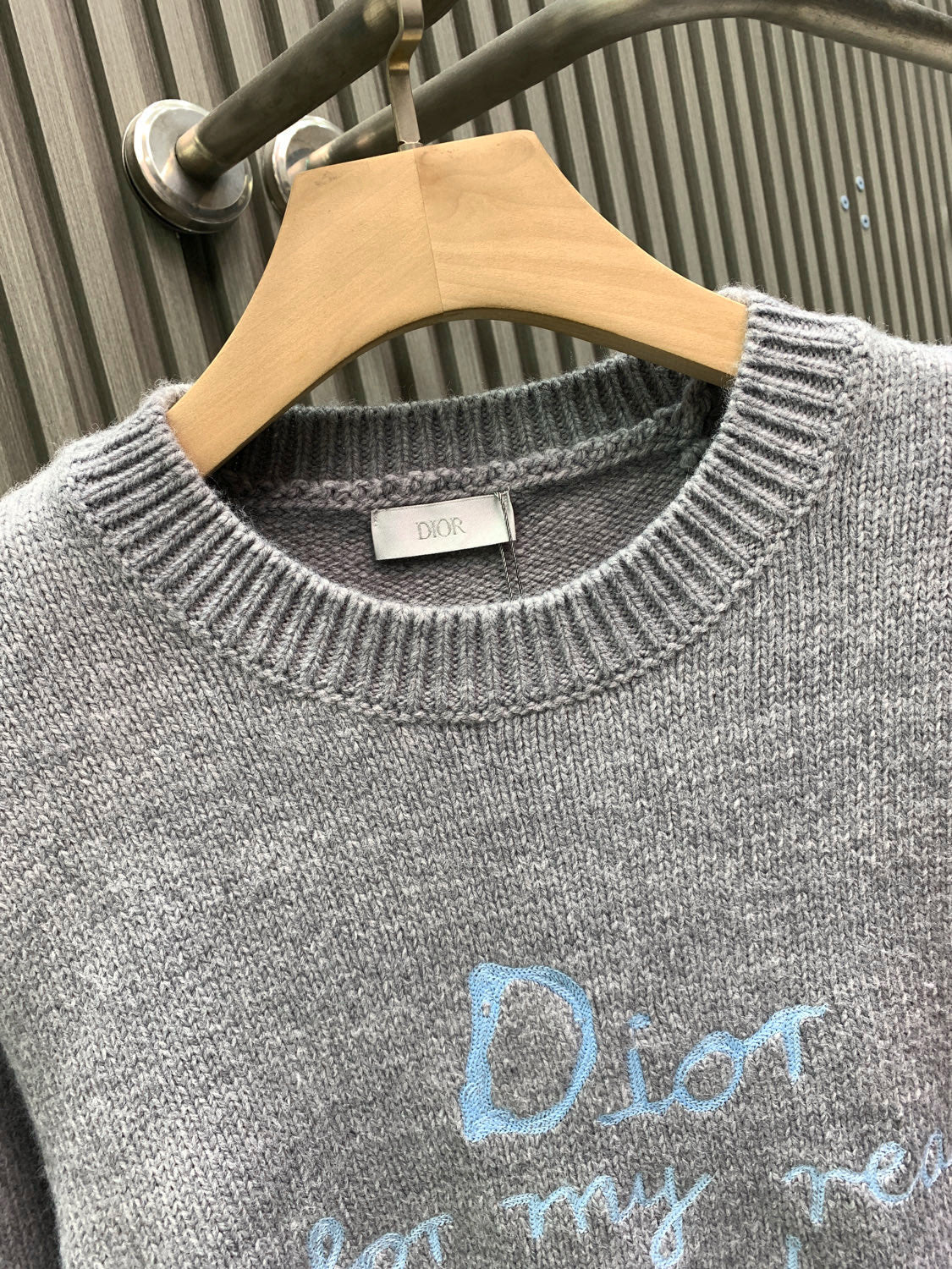 Classic Fashion Sweater-1058