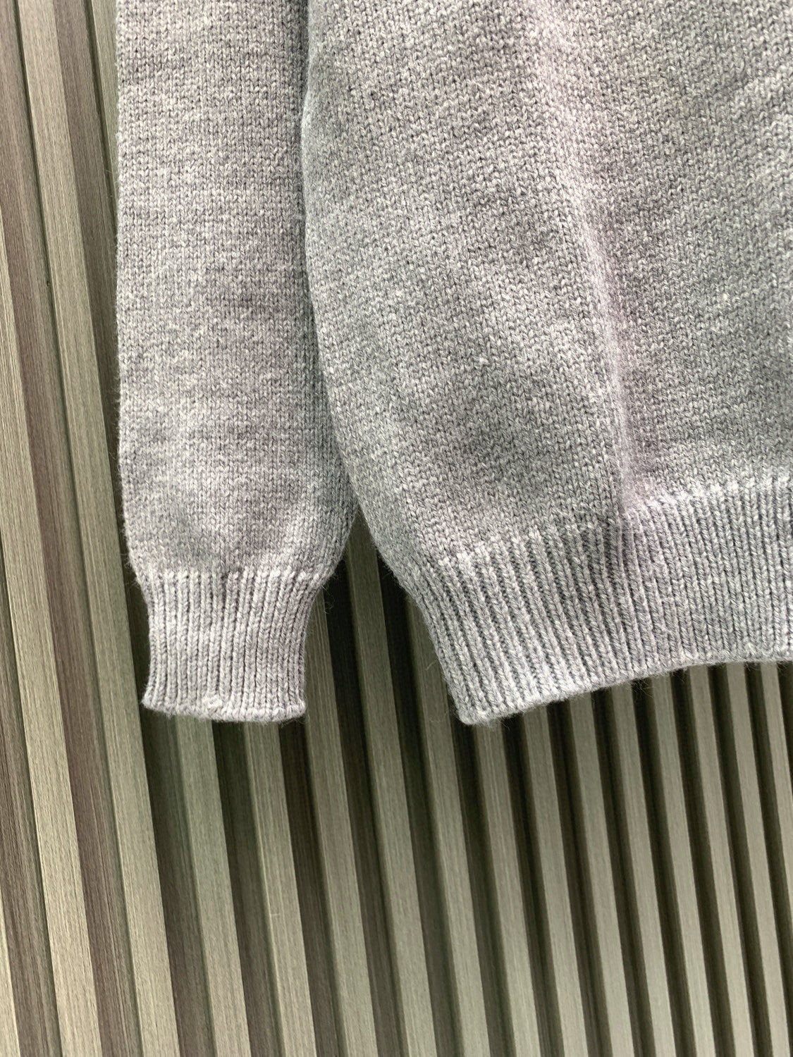 Classic Fashion Sweater-1058