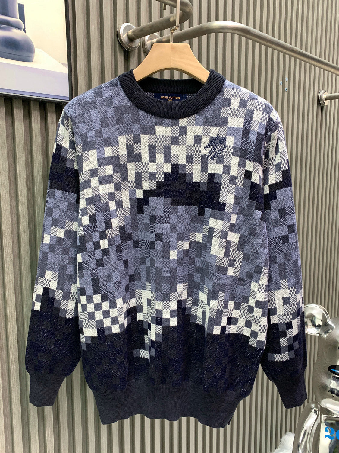 Classic Fashion Sweater-1090