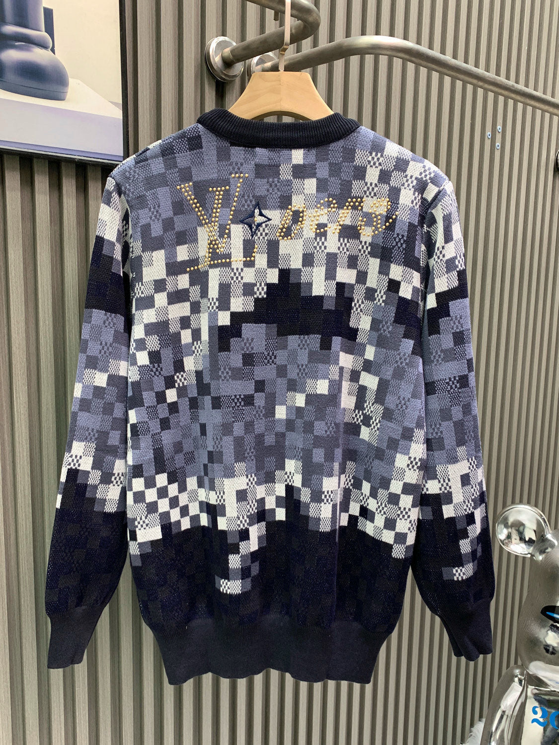 Classic Fashion Sweater-1090