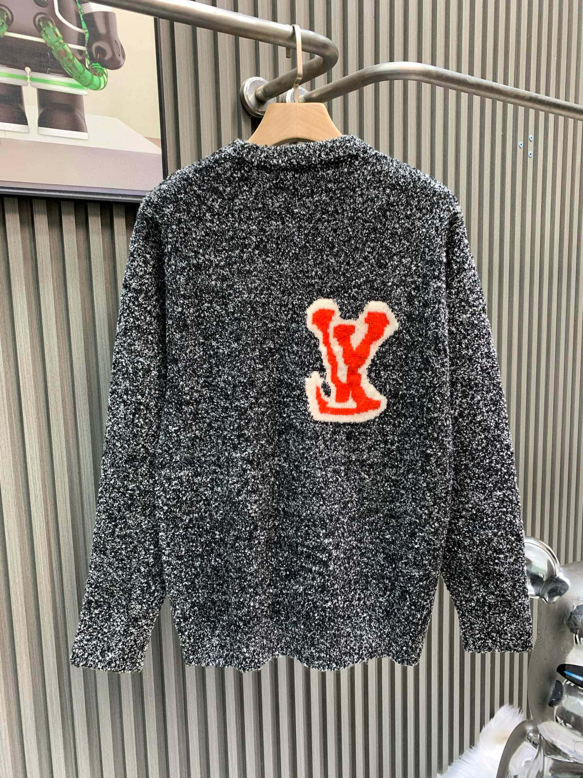 Classic Fashion Sweater-1101