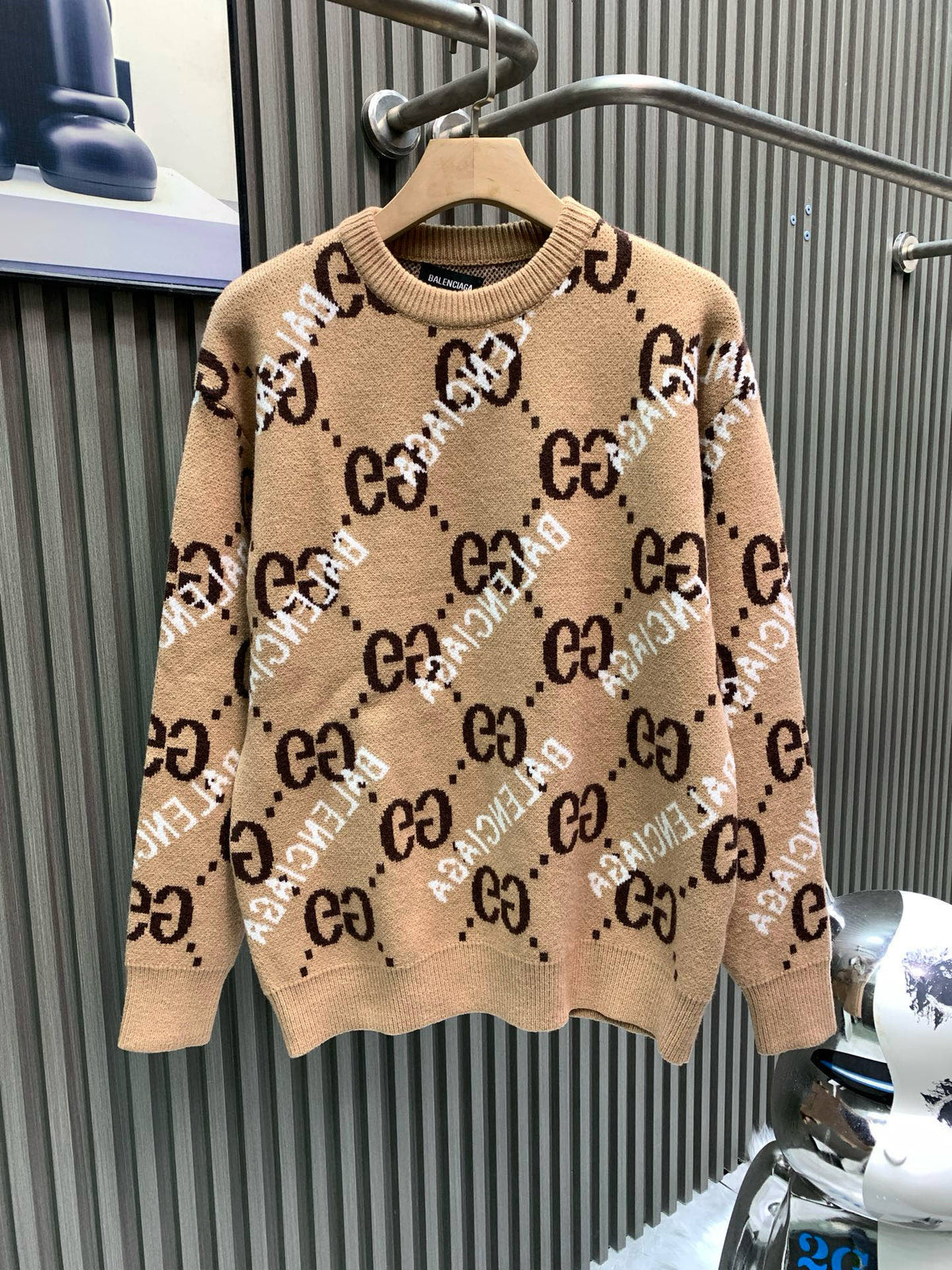 Classic Fashion Sweater-1122