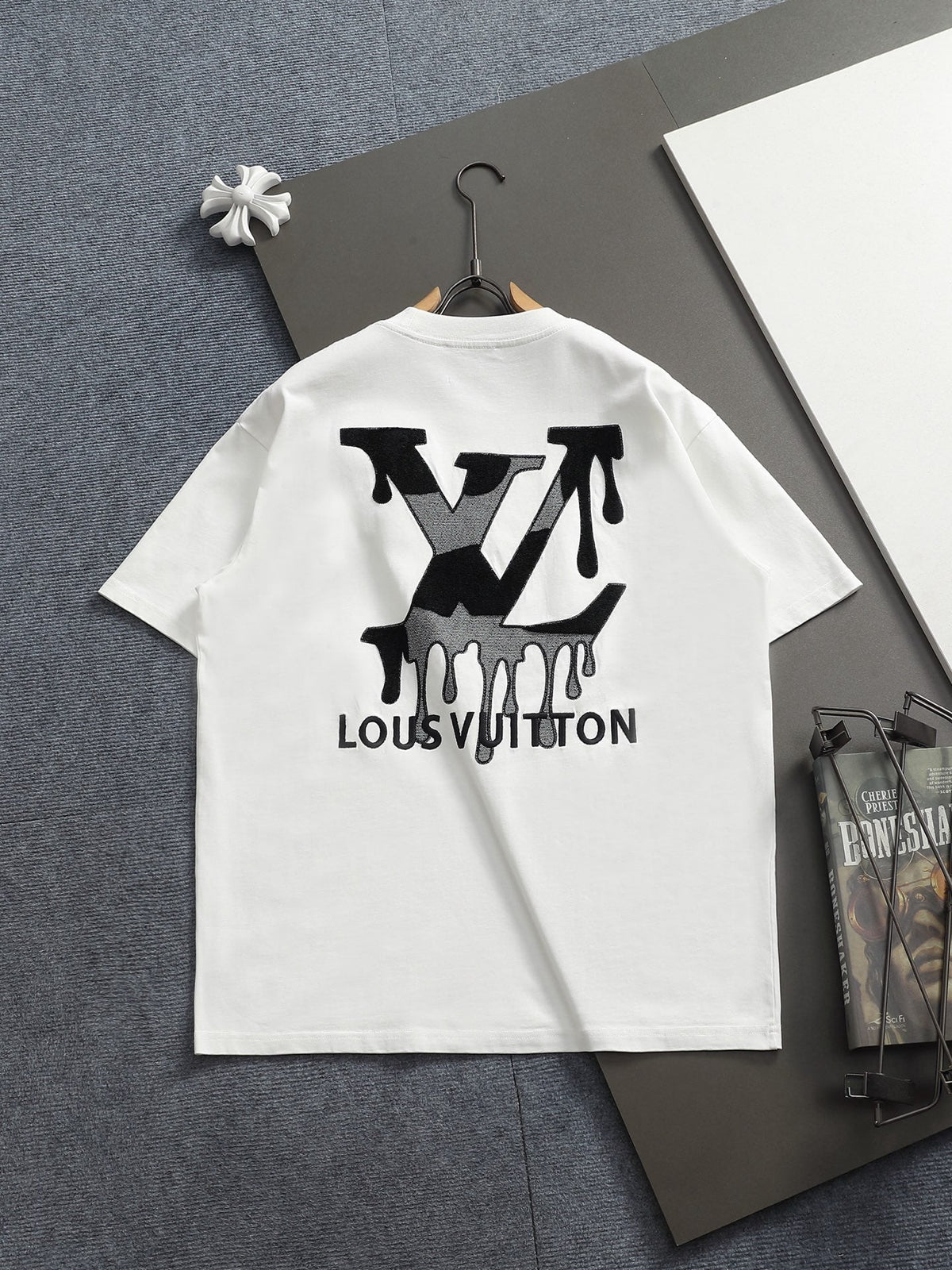 Classic T-shirt-182
