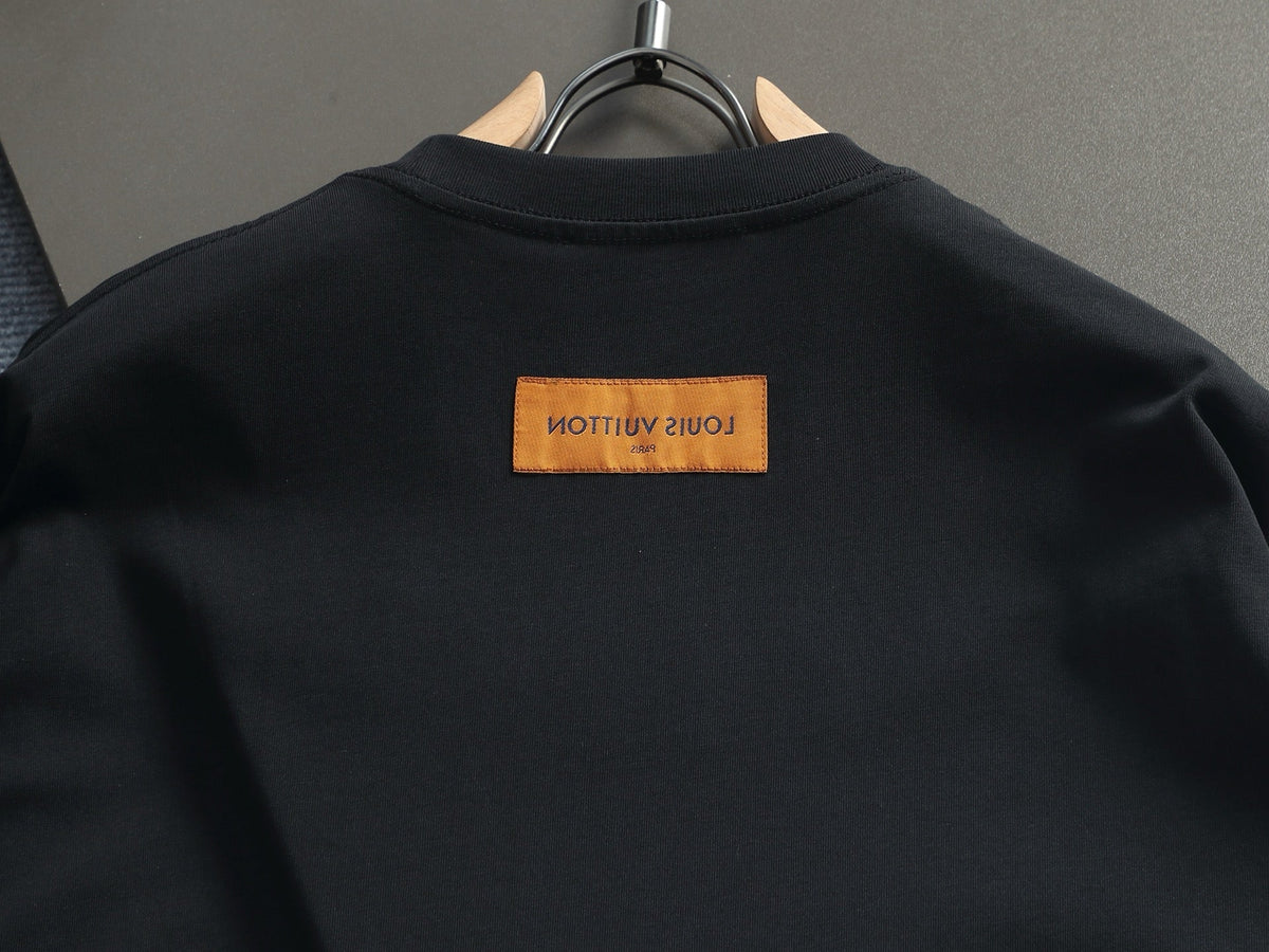 Classic T-shirt-240