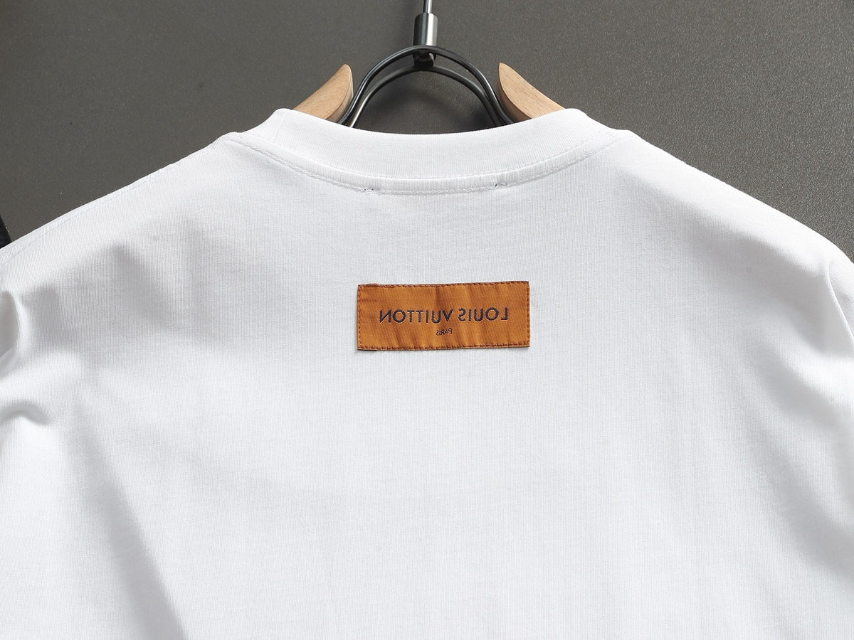 Classic T-shirt-240