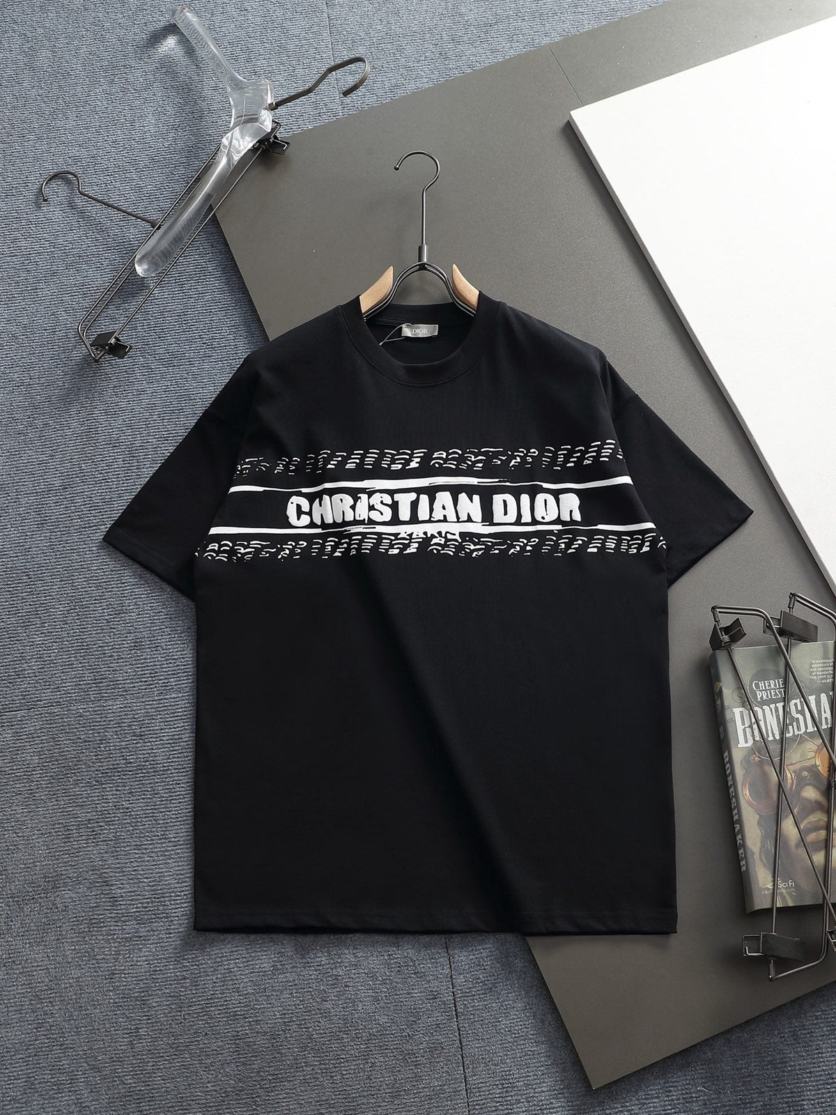 Classic T-shirt-359
