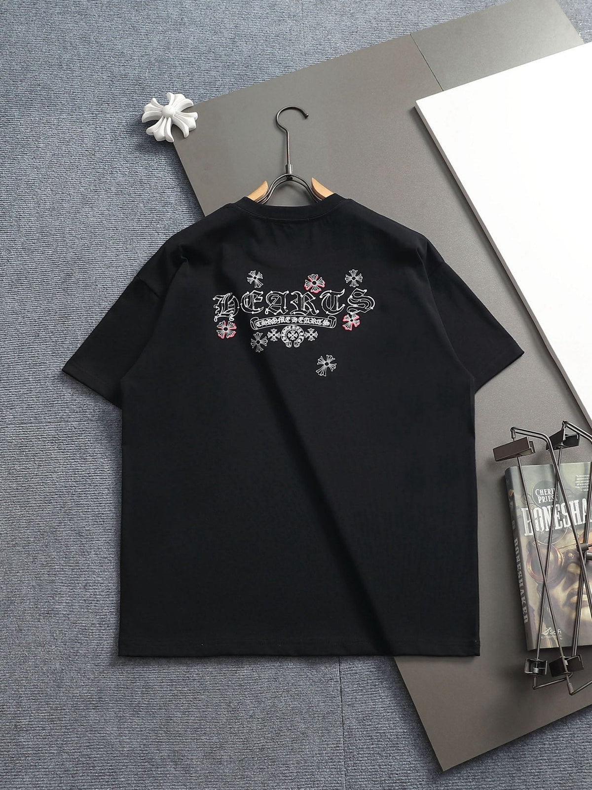 Classic T-shirt-395