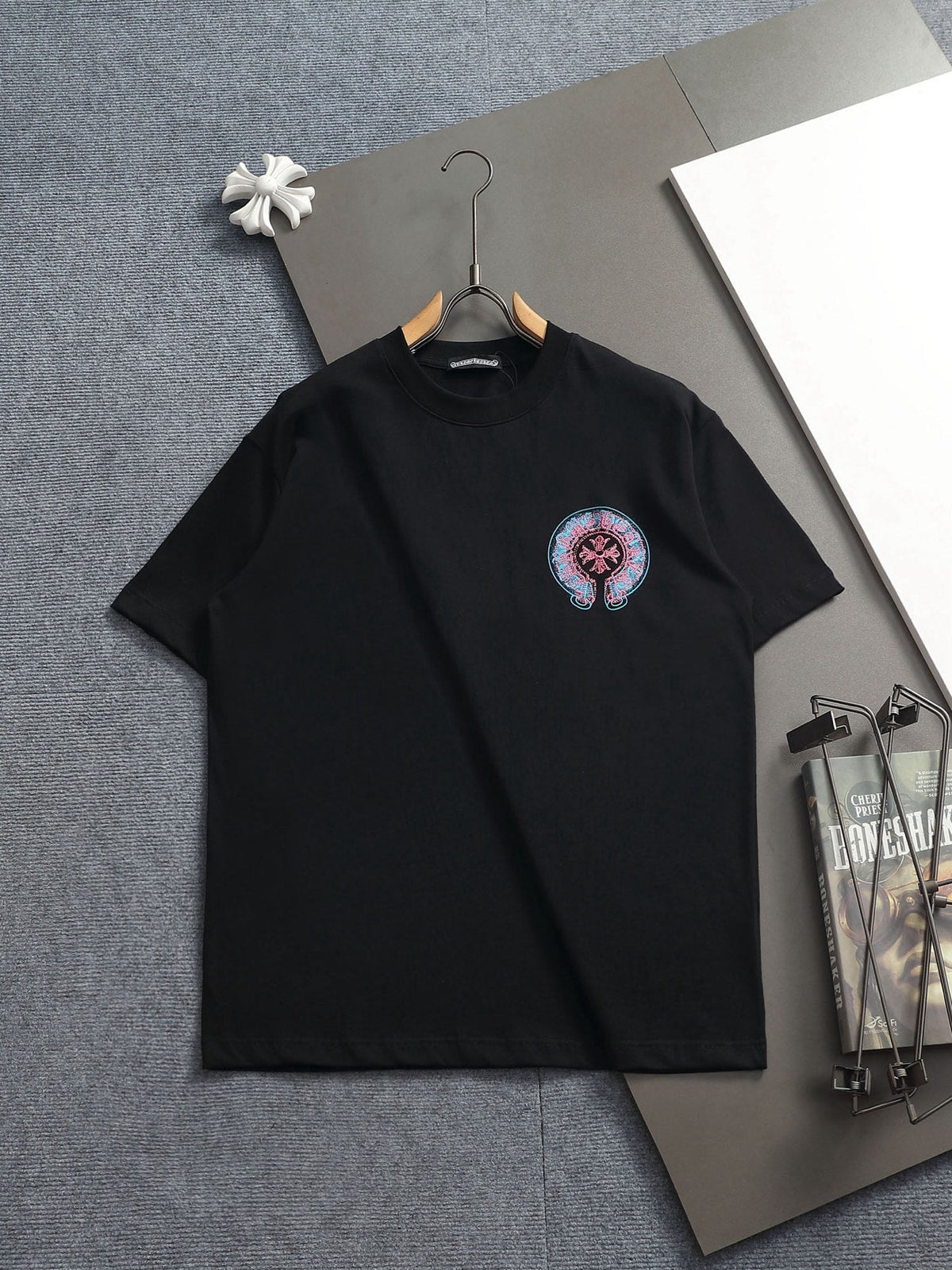 Classic T-shirt-329