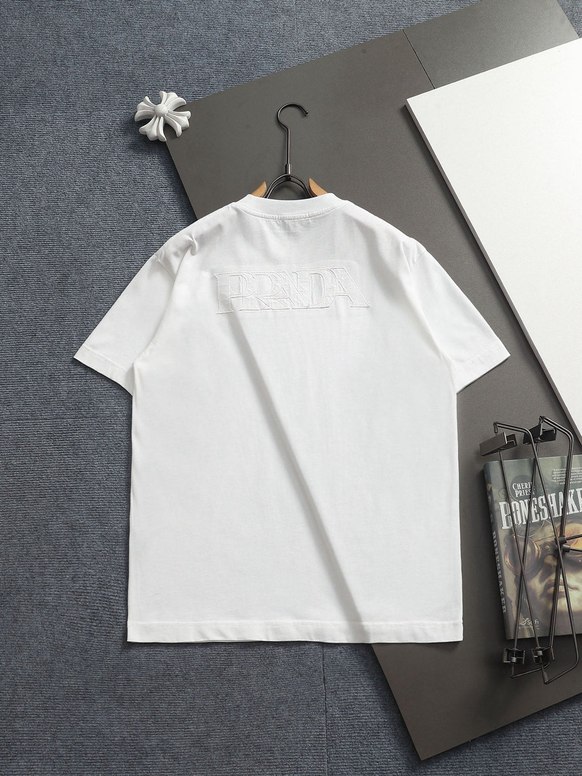 Classic T-shirt-399