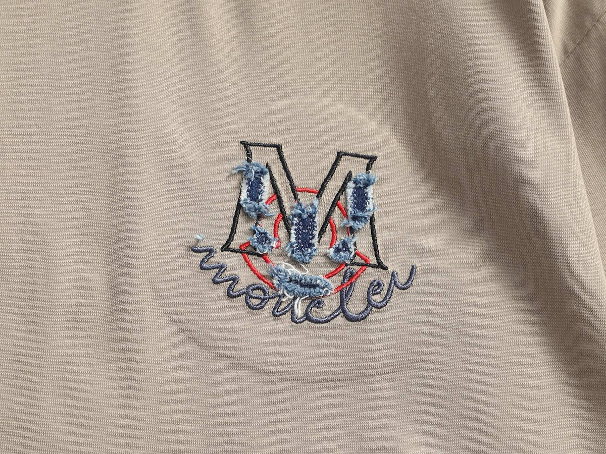 Classic T-shirt-400